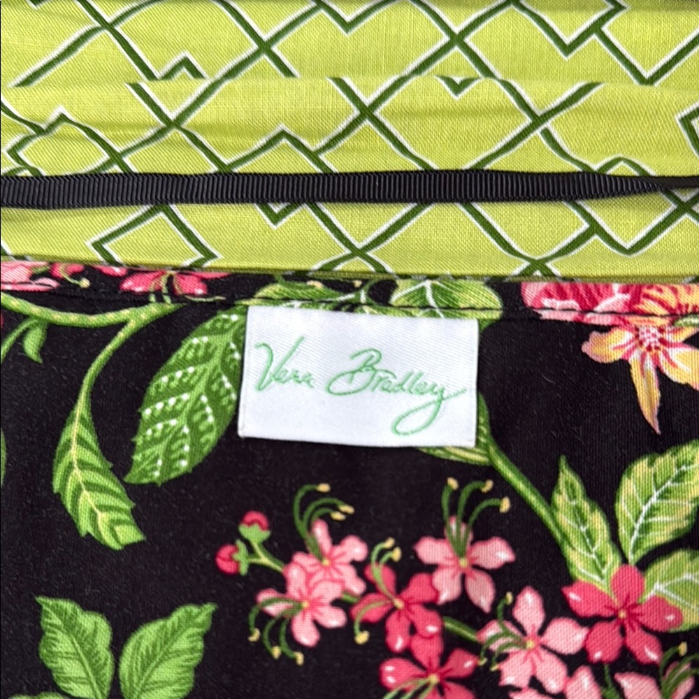 Vera Bradley Botanical Floral Patterned Fabric book Cover NWOT - Picture 3 of 3